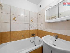 Prodej bytu 3+1, Děčín - Děčín II-Nové Město, Kamenická, 60 m2