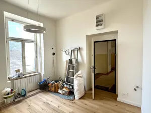 Prodej bytu 1+1, Praha - Smíchov, Holečkova, 36 m2