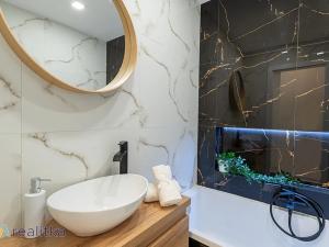 Prodej bytu 3+kk, Karviná, Příční, 66 m2