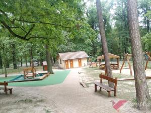Pronájem bytu 2+kk, Milovice - Mladá, Komenského, 45 m2