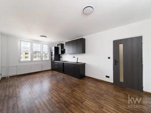 Prodej bytu 3+kk, Holýšov, Pod Makovým vrchem, 62 m2