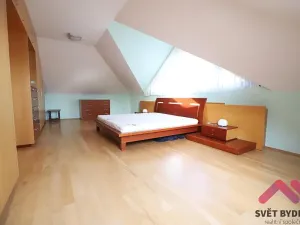 Pronájem rodinného domu, Psáry, Pod Vysokou, 294 m2