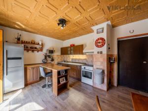 Prodej rodinného domu, Praha - Modřany, K Lahovičkám, 150 m2