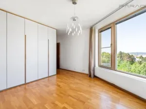 Prodej bytu 4+kk, Praha - Žižkov, Jeseniova, 125 m2