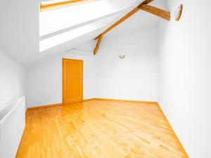Pronájem bytu 2+kk, Praha - Nové Město, Na struze, 56 m2