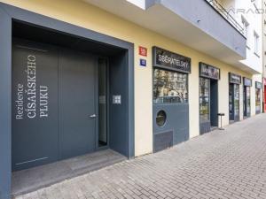 Pronájem bytu 1+kk, Praha - Vršovice, 28. pluku, 37 m2