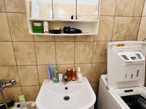 Pronájem bytu 2+1, Stráž pod Ralskem, Máchova, 42 m2