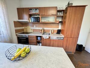 Pronájem bytu 2+kk, Holubice, Platanová, 99 m2
