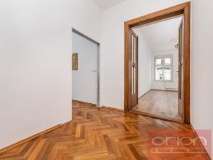Pronájem bytu 3+1, Praha - Nové Město, Růžová, 103 m2