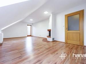 Pronájem rodinného domu, Strančice, 259 m2