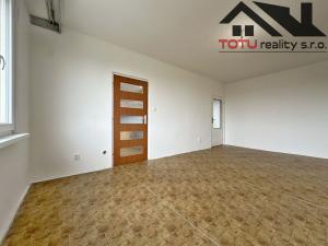 Pronájem bytu 3+1, Jaroměř, Josefa Šímy, 72 m2
