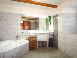 Pronájem skladu, Ledčice, 700 m2