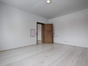 Pronájem bytu 2+kk, Jindřichův Hradec, sídliště Vajgar, 48 m2
