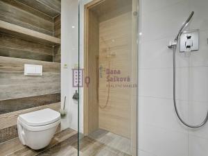 Pronájem bytu 2+kk, Jindřichův Hradec, sídliště Vajgar, 50 m2