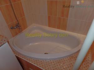 Pronájem bytu 1+1, Bruntál, Na Nábřeží, 39 m2