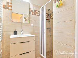 Pronájem bytu 2+kk, Brno, Staňkova, 48 m2