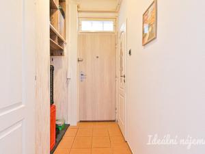 Pronájem bytu 2+kk, Brno, Staňkova, 48 m2