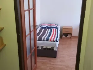 Pronájem bytu 1+kk, Plzeň, Jablonského, 27 m2