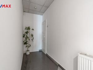 Pronájem kanceláře, Praha - Nusle, Hvězdova, 82 m2