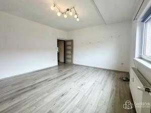 Pronájem bytu 2+1, Královské Poříčí, Dlouhá, 66 m2