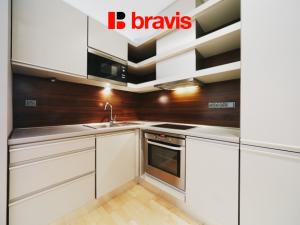 Pronájem bytu 1+kk, Brno, Kopečná, 39 m2