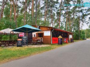 Prodej restaurace, Doksy, 196 m2