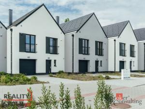 Prodej rodinného domu, Pečky - Velké Chvalovice, Za Statkem, 166 m2