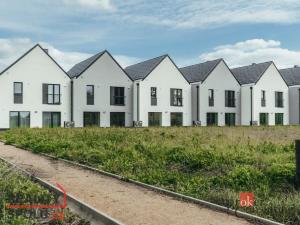 Prodej rodinného domu, Pečky - Velké Chvalovice, Za Statkem, 166 m2