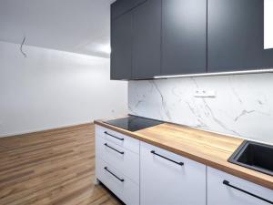 Pronájem bytu 3+kk, Pardubice, Na Drážce, 67 m2