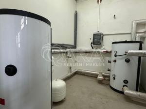 Prodej skladu, Luby, 1700 m2