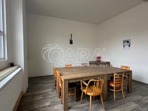 Prodej skladu, Luby, 1700 m2