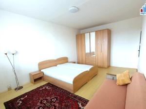Pronájem bytu 2+1, Domažlice - Týnské Předměstí, Mánesova, 60 m2