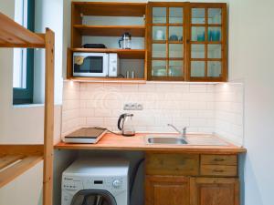 Pronájem bytu 1+kk, Praha - Nusle, Nad Nuslemi, 30 m2