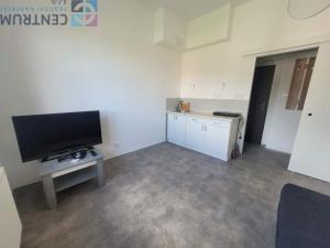 Pronájem bytu 1+kk, Jablonec nad Nisou - Vrkoslavice, Turistická, 25 m2