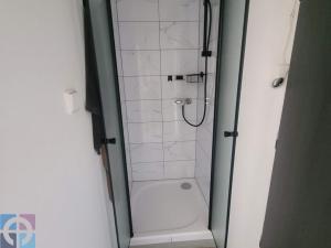 Pronájem bytu 1+kk, Jablonec nad Nisou - Vrkoslavice, Turistická, 25 m2