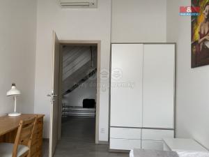 Pronájem bytu 5+kk, Praha - Malá Strana, Zborovská, 114 m2