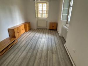Pronájem kanceláře, Líbeznice, 60 m2