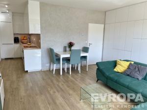 Pronájem bytu 2+kk, Praha - Libeň, Světova, 63 m2
