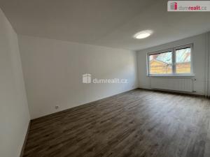 Prodej bytu 2+1, Kraslice, Pod nádražím, 60 m2