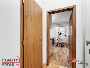 Pronájem bytu 1+kk, Praha - Kyje, Davidovičova, 31 m2