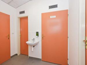 Pronájem obchodního prostoru, Brno, Horova, 132 m2