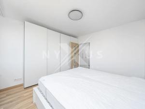 Pronájem bytu 3+1, Praha - Modřany, Plevenská, 67 m2