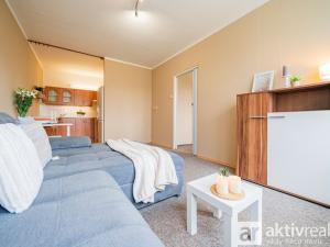 Pronájem bytu 2+kk, Neratovice, Kojetická, 40 m2