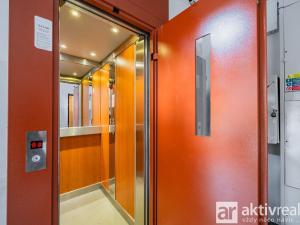 Pronájem bytu 2+kk, Neratovice, Kojetická, 40 m2