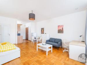 Pronájem bytu 1+kk, Praha - Nusle, Na Jezerce, 30 m2