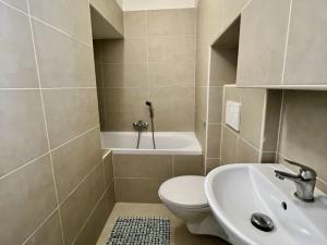 Pronájem bytu 2+1, Opava - Město, Kolářská, 63 m2