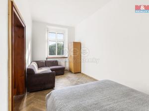 Prodej rodinného domu, Chroustovice, náměstí Josefa Haška, 185 m2