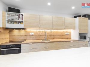 Prodej rodinného domu, Brno - Líšeň, Karolíny Světlé, 290 m2