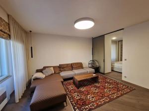 Prodej bytu 2+kk, Praha - Malá Strana, Hellichova, 58 m2