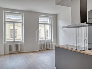 Pronájem bytu 3+kk, Praha - Nové Město, Lazarská, 70 m2